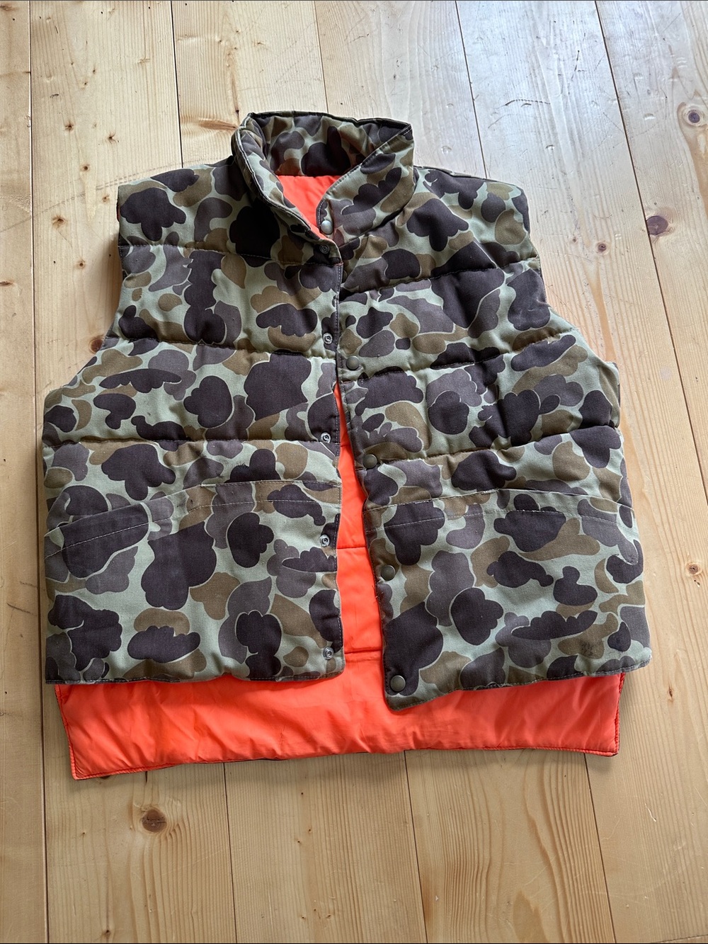 Vintage Men’s Large Reversible Camo Puffer Vest with Orange Lining